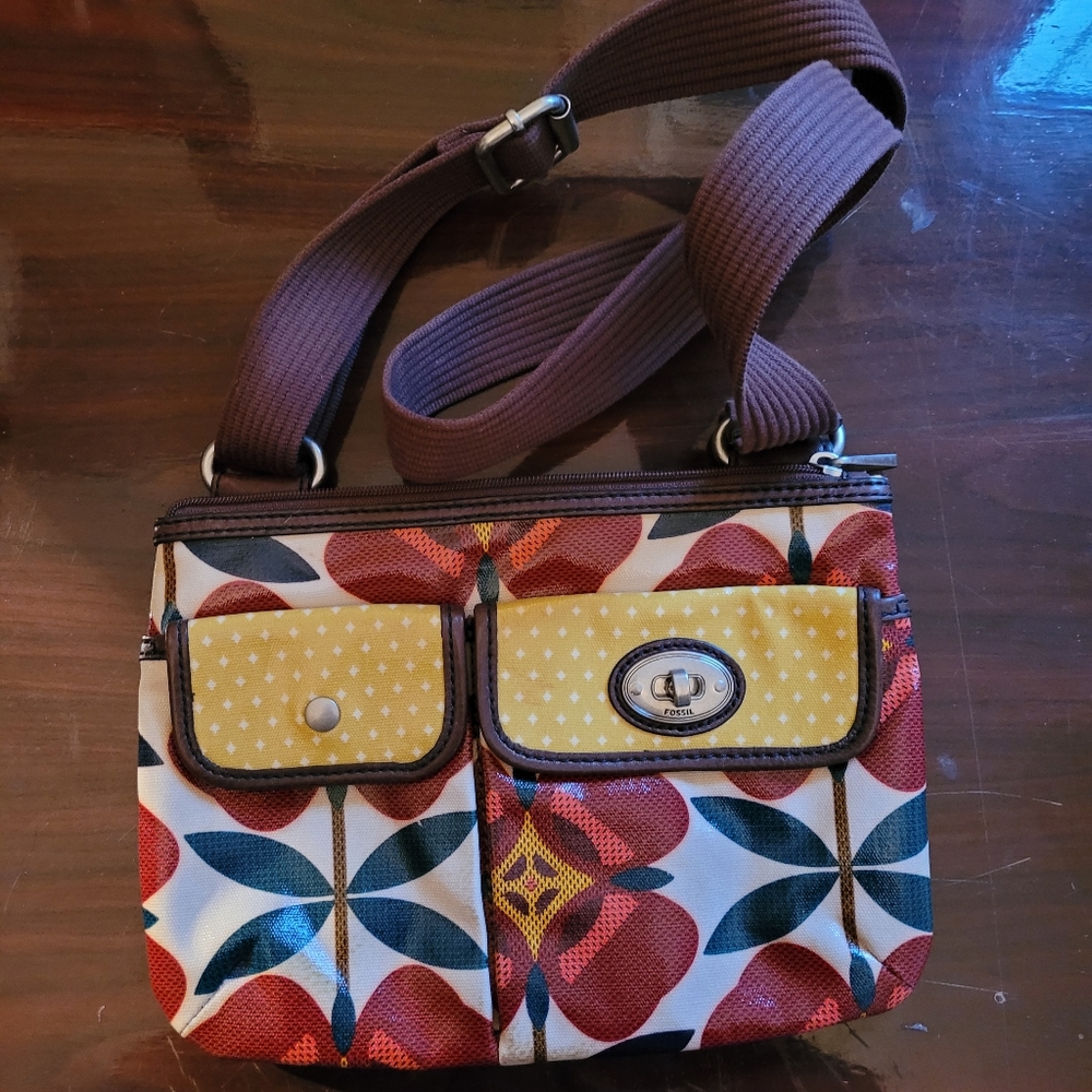 Fossil crossbody bag